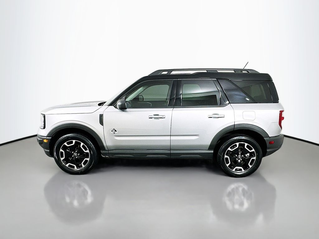 Thumbnail: 2022 Ford Bronco Sport - 8