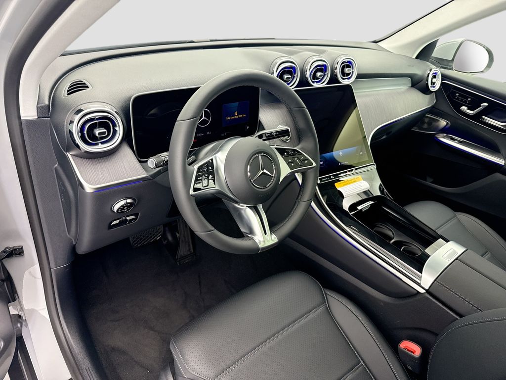 Thumbnail: 2026 Mercedes-Benz GLC - 9