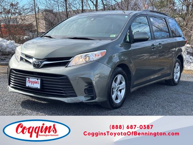 2018 Toyota Sienna LE