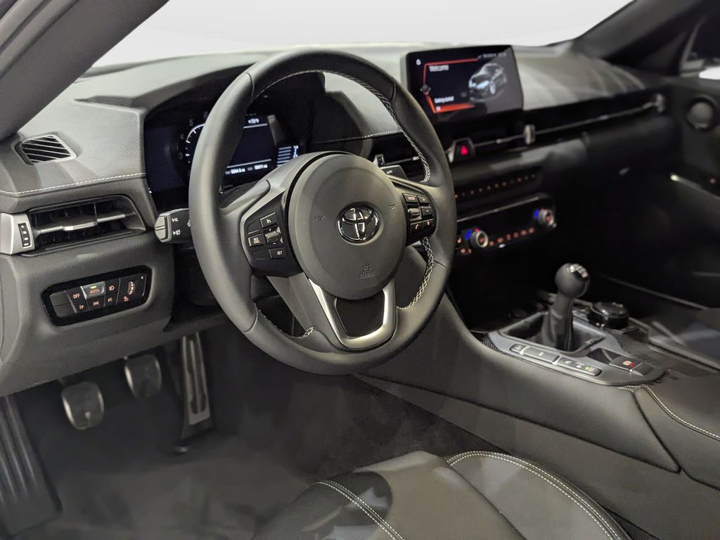 2026 Toyota Supra Premium - Photo 11