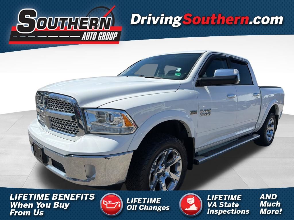 Bright White Clearcoat 2017 RAM 1500 Laramie Crew Cab 4WD Pickup Truck Four-Wheel Drive 8-Speed Automatic