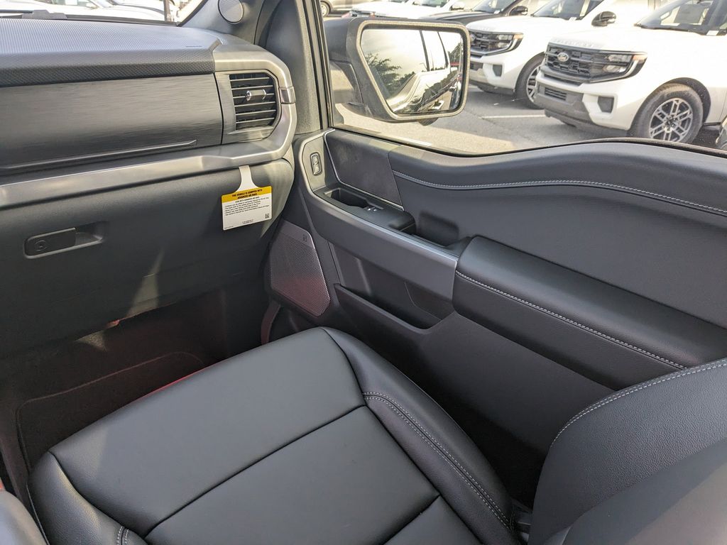 2025 Ford F-150 Black Widow