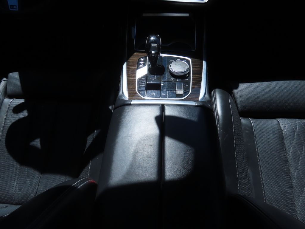 Thumbnail: 2020 BMW X7 - 9