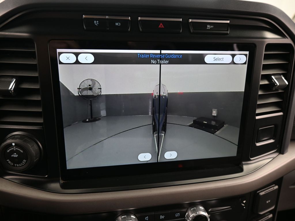 Used 2024 Blue Metallic Ford XLT image 24