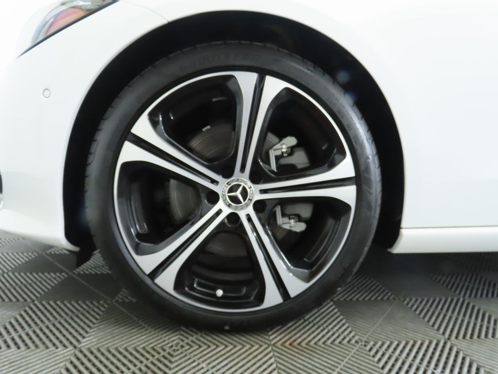 Thumbnail: 2025 Mercedes-Benz C-Class - 30