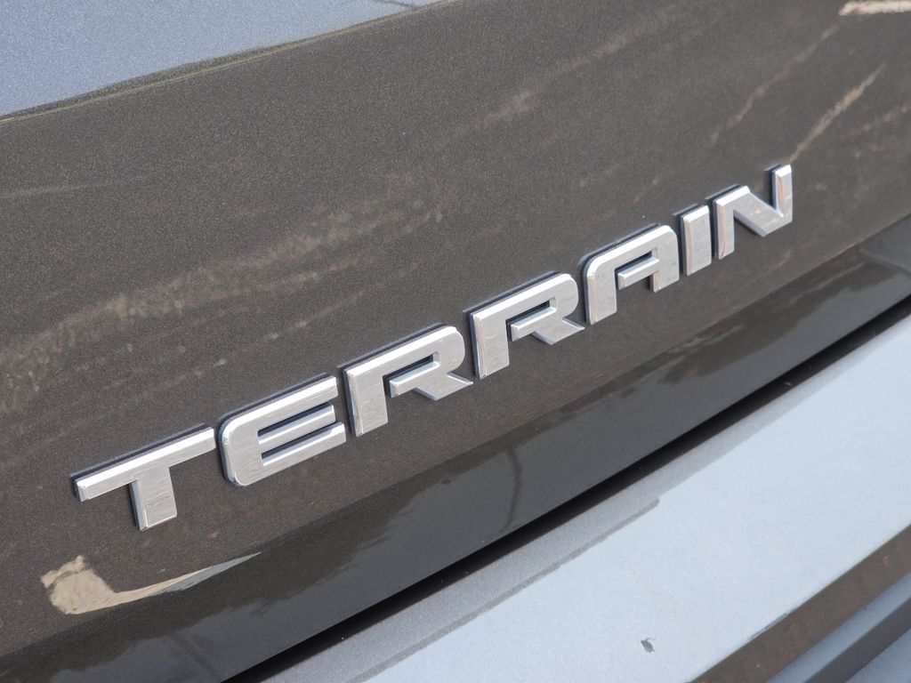Used 2020 Gray GMC SLE image 11