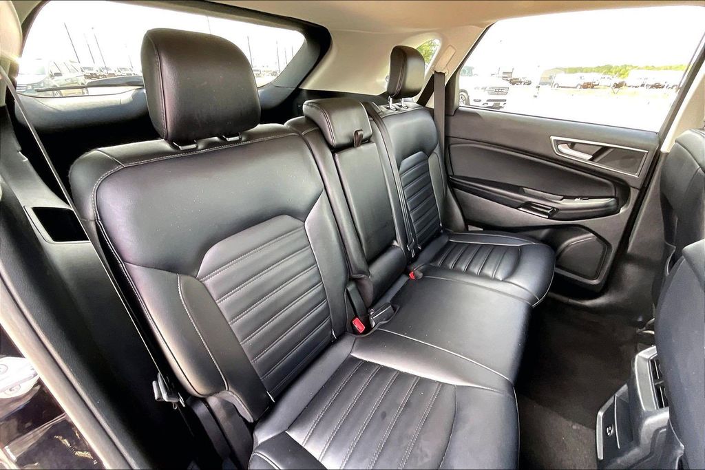 Used 2022 Ford Edge SEL 4D Sport Utility