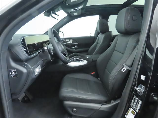 Thumbnail: 2026 Mercedes-Benz GLE - 21