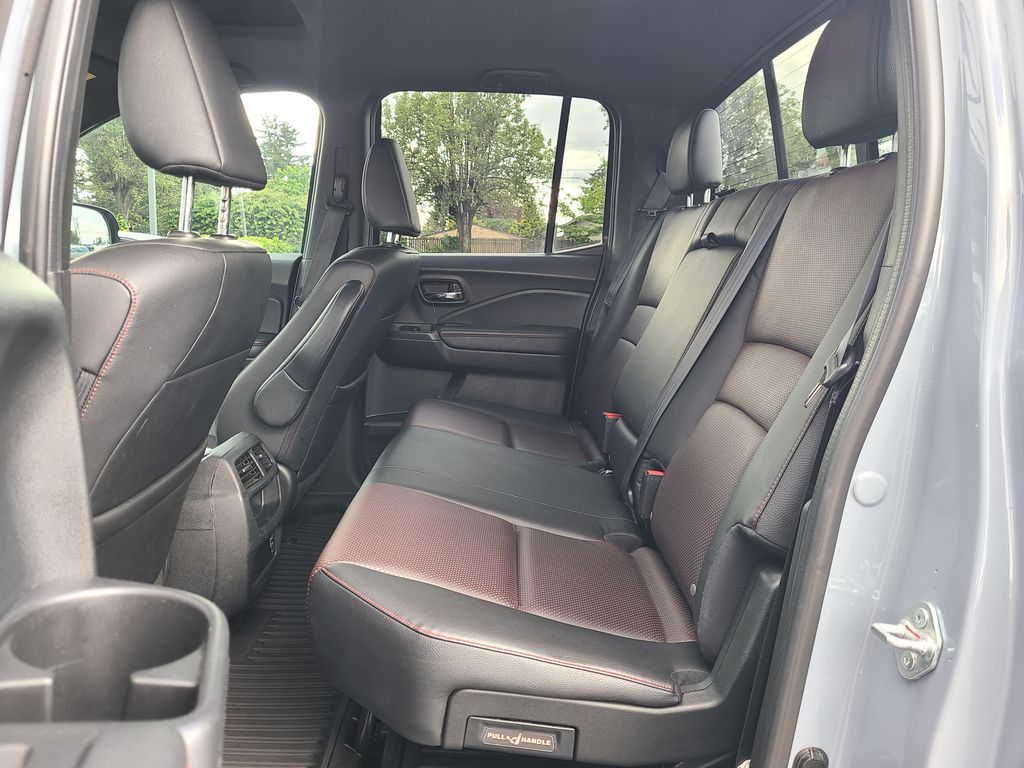 2022 Honda Ridgeline Black Edition