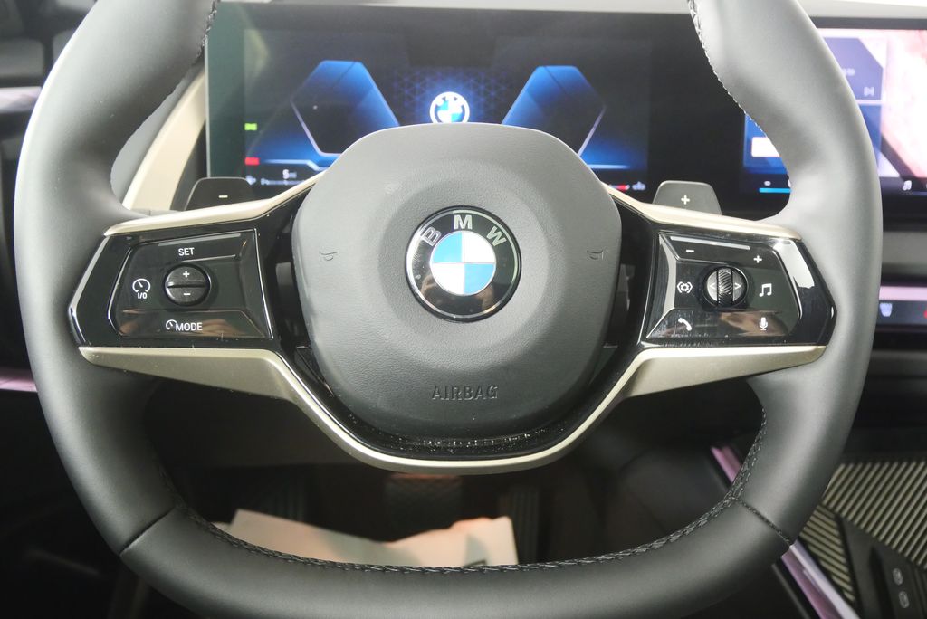 Thumbnail: 2025 BMW X3 - 19