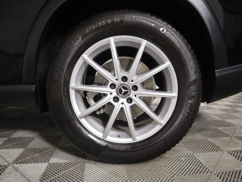 Thumbnail: 2024 Mercedes-Benz GLE - 32