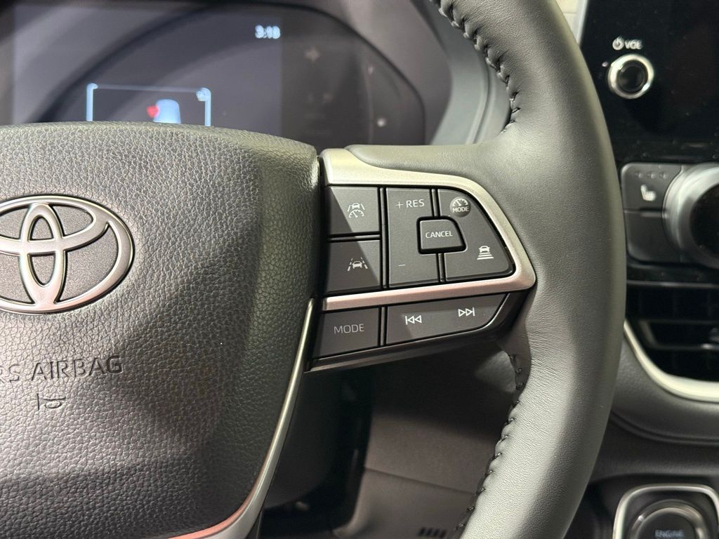 Thumbnail: 2026 Toyota Grand Highlander - 25