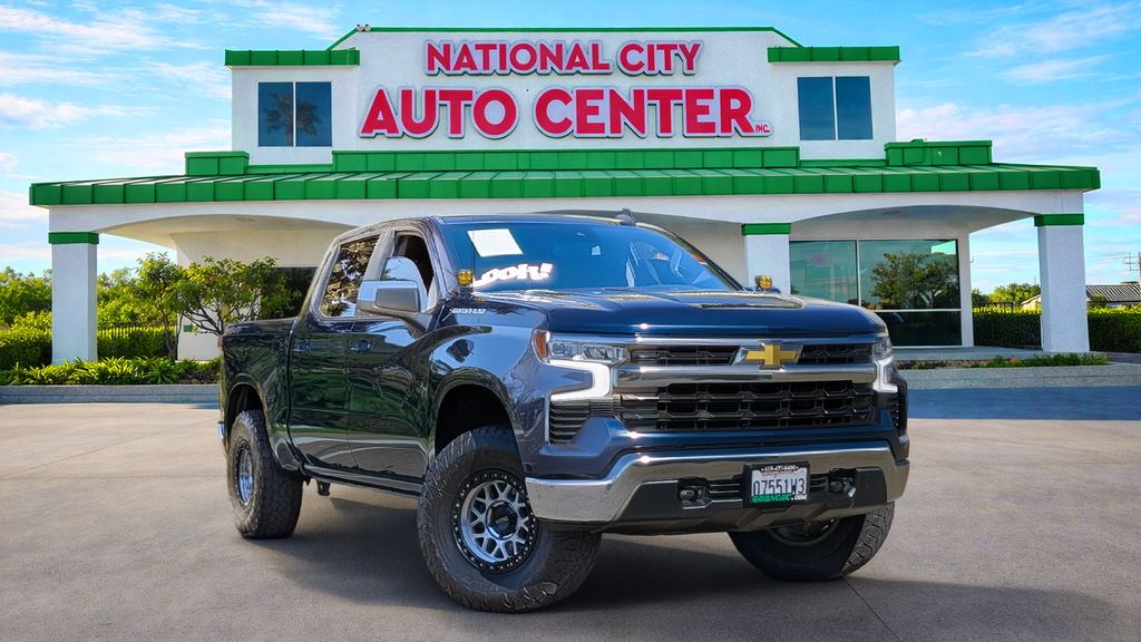 Used 2023 Chevrolet Silverado 1500 LT 4D Crew Cab