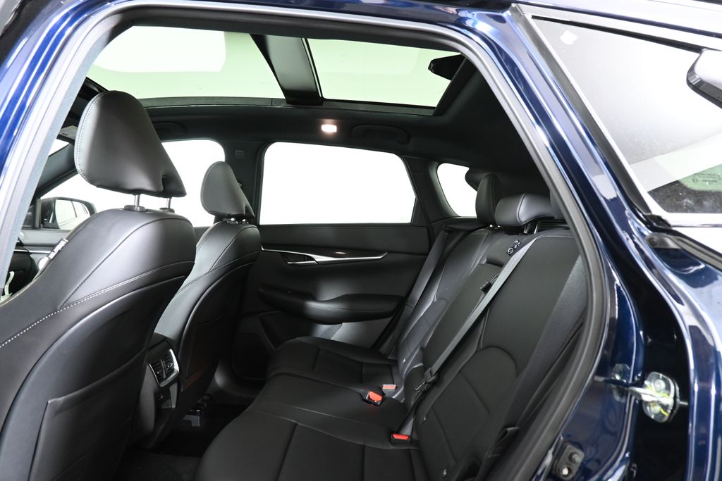 Thumbnail: 2025 INFINITI QX50 - 26