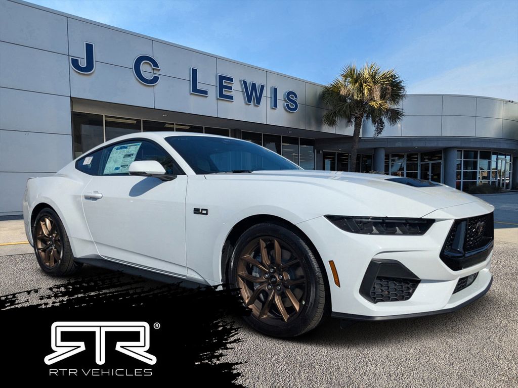 Oxford White 2026 Ford Mustang GT Premium Fastback RWD Coupe Rear-Wheel Drive Automatic