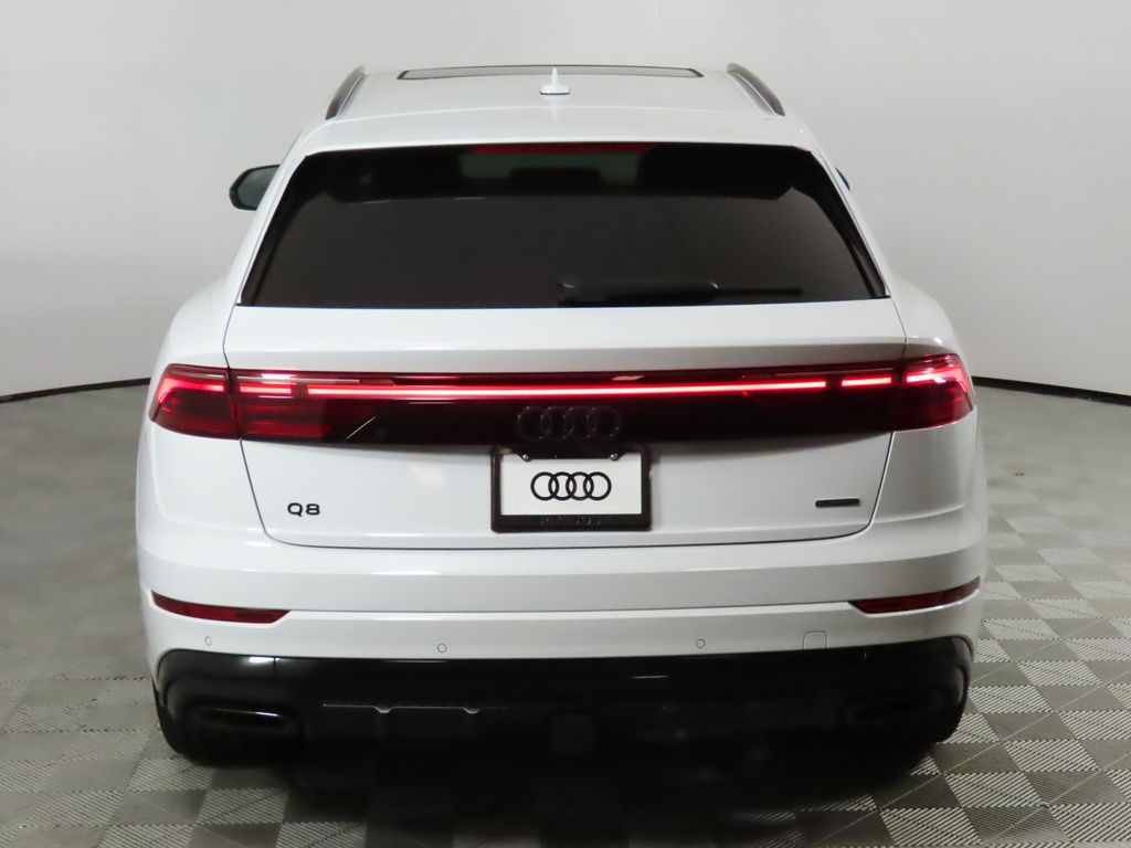 Thumbnail: 2025 Audi Q8 - 4