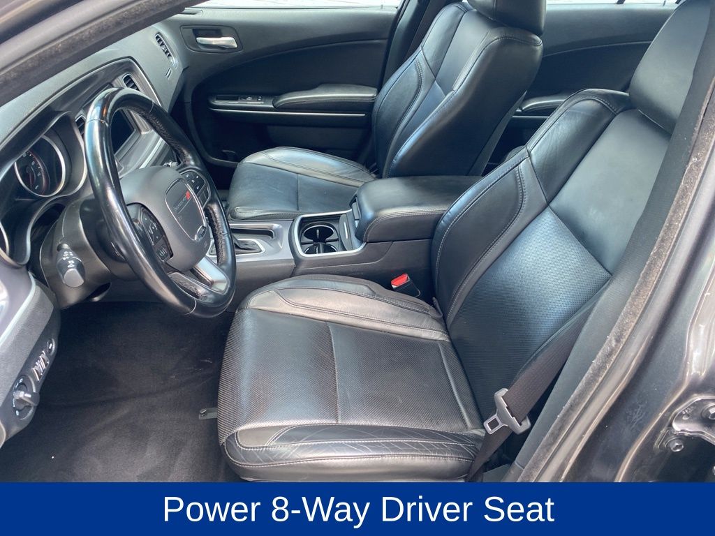 2021 Dodge Charger SXT - 11