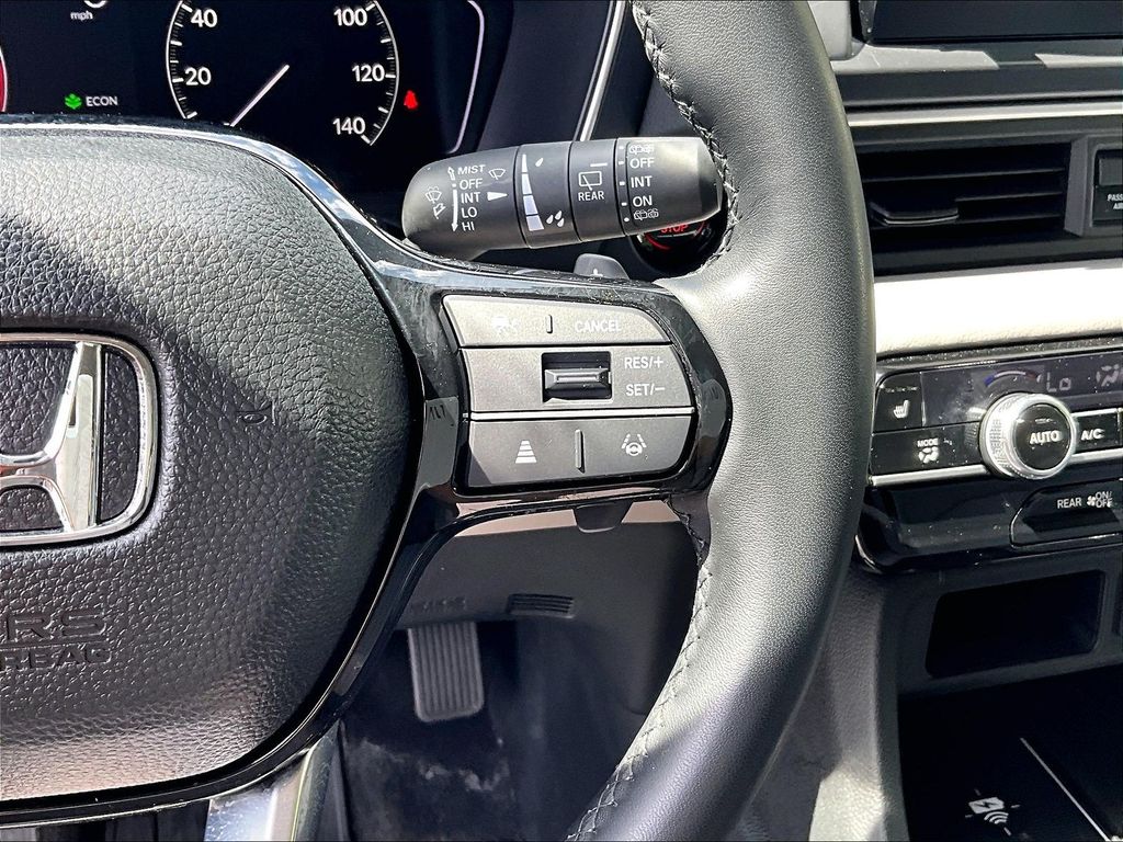 2025 Honda Pilot — photo 24