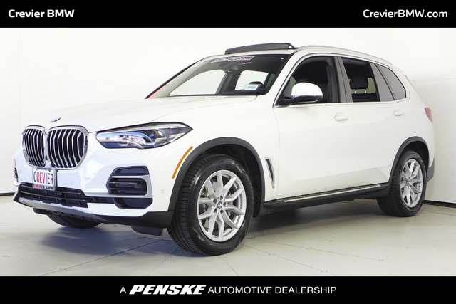 2022 BMW X5 xDrive40i Hero Image