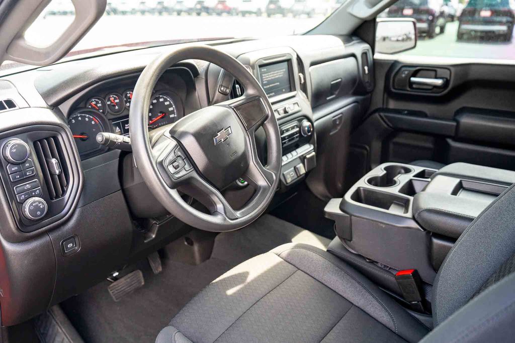 Used Car 2024 Chevrolet Silverado 1500  Custom For Sale Under $40,000 In Austin, Texas