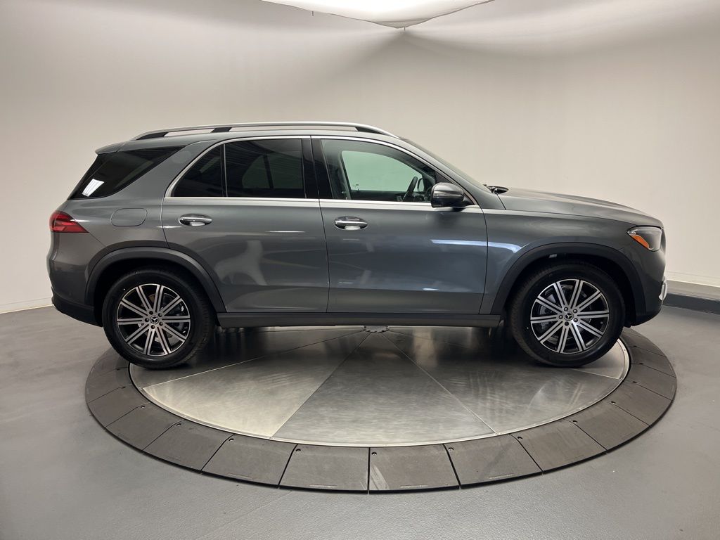 Thumbnail: 2026 Mercedes-Benz GLE - 8