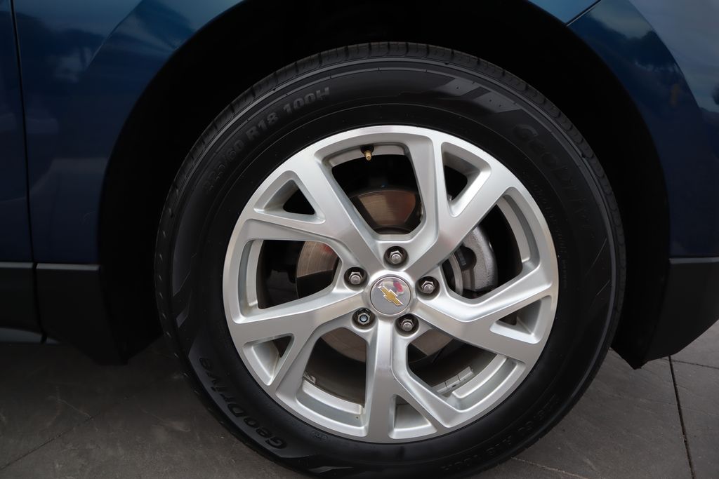 Thumbnail: 2019 Chevrolet Equinox - 30