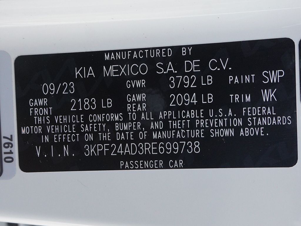 Used 2024 White Kia LXS image 49