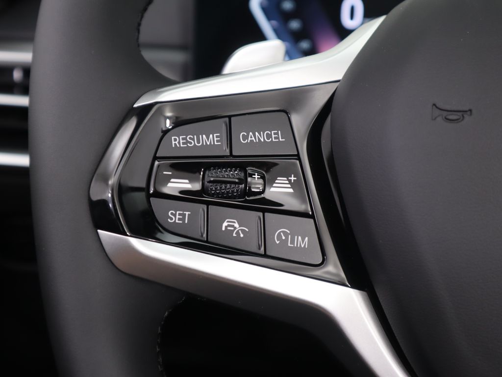 Thumbnail: 2026 BMW 4 Series - 19