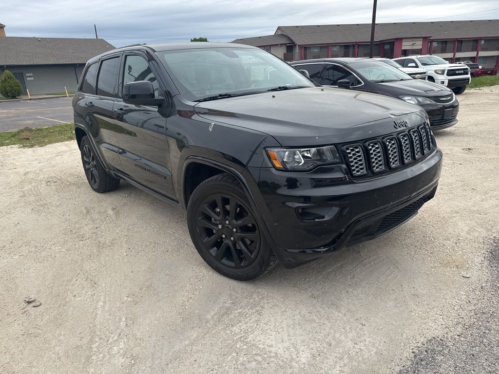 2019 Jeep Grand Cherokee Altitude RWD