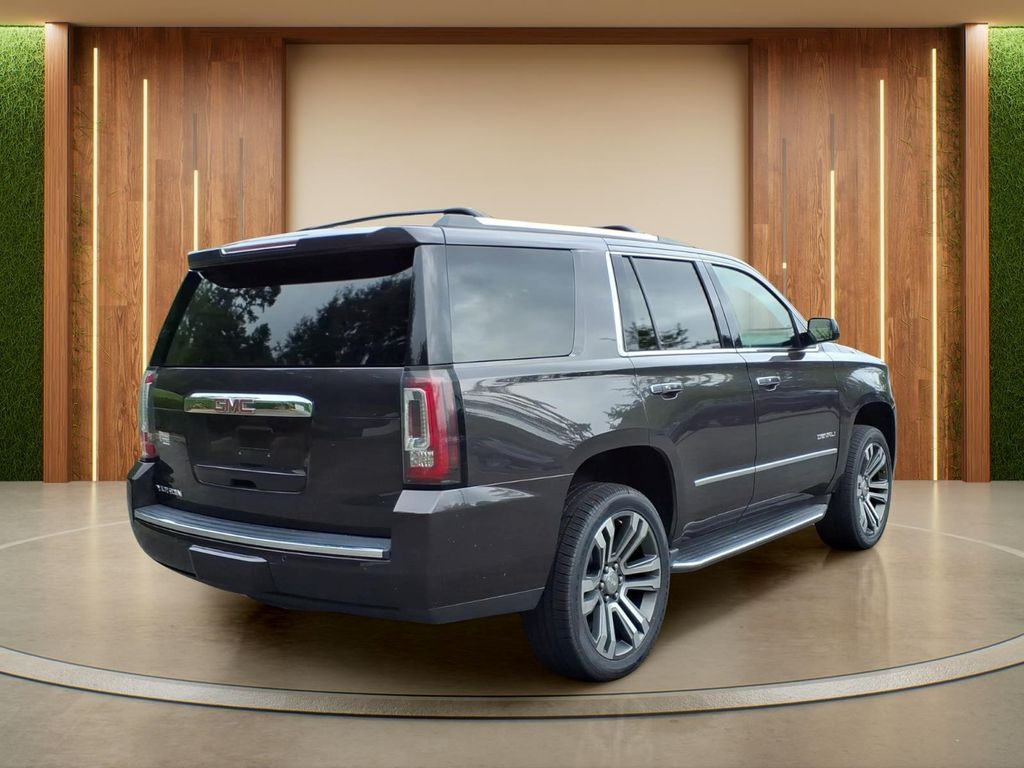 GMCYukon36