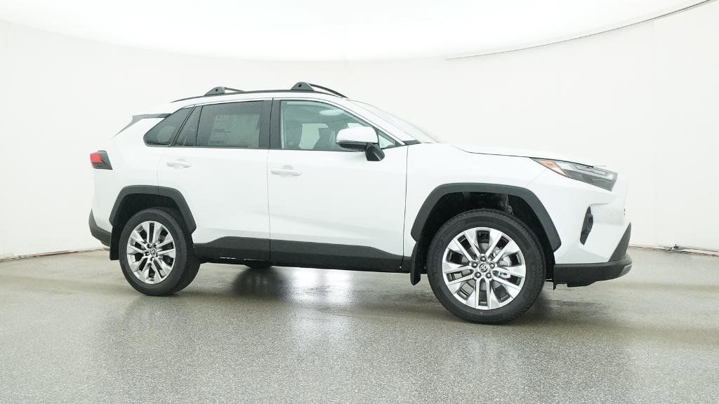 Thumbnail: 2025 Toyota RAV4 - 27