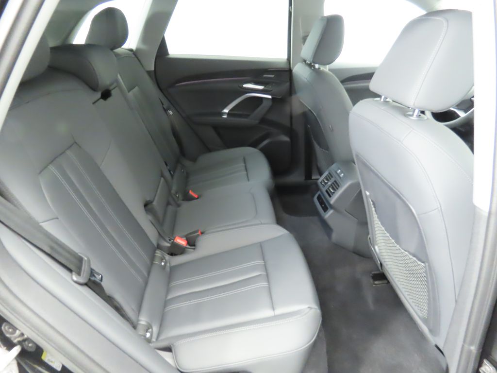 Thumbnail: 2025 Audi Q5 - 23