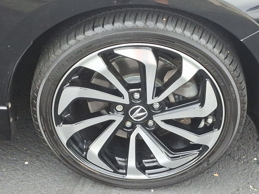 2016 Acura ILX Premium 8
