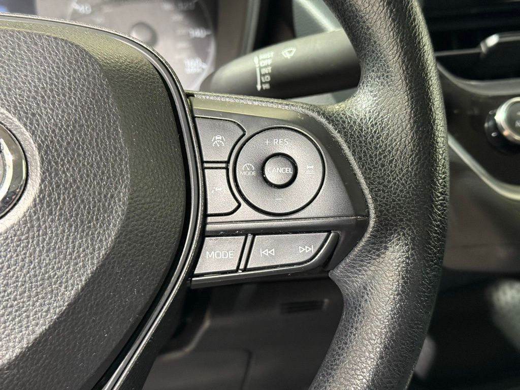 Thumbnail: 2023 Toyota Corolla - 21