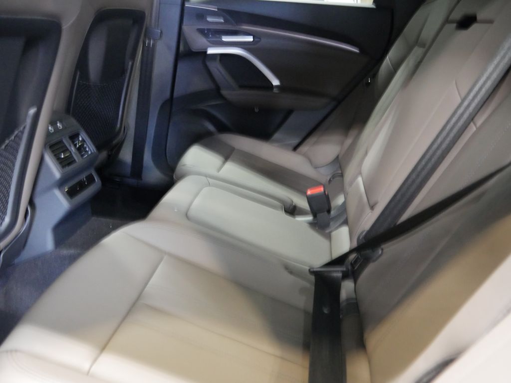 Thumbnail: 2026 Audi Q5 - 17