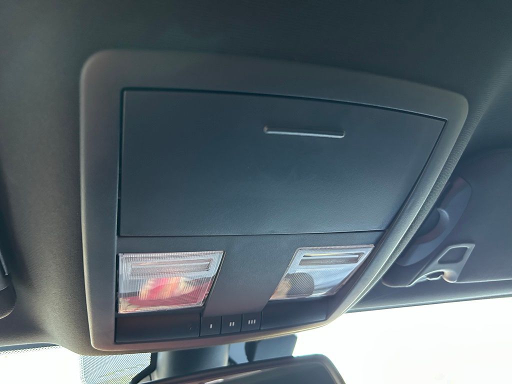 Thumbnail: 2017 Dodge Challenger - 28