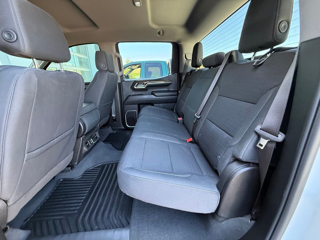 2024 Summit White Chevrolet Silverado 1500 RST 4X4 Truck