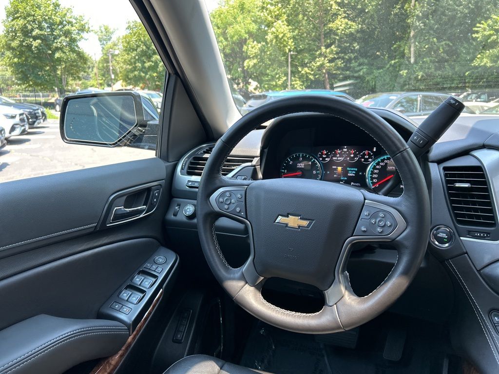 Thumbnail: 2020 Chevrolet Suburban - 23