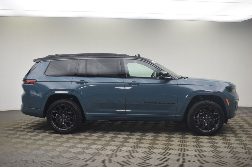 new 2026 Jeep Grand Cherokee L car, priced at $62,671