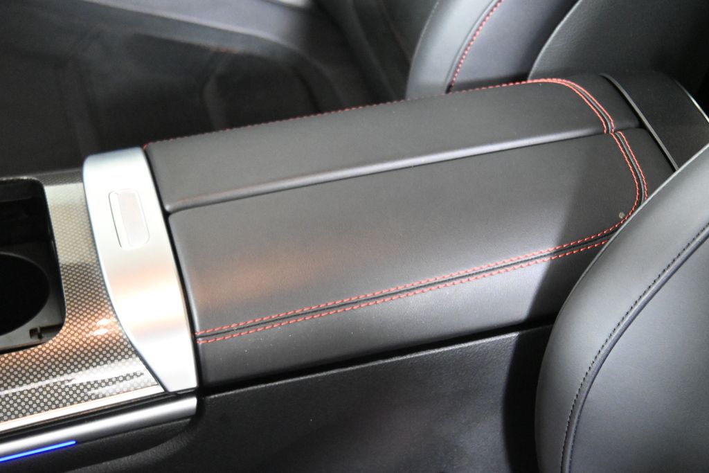 Thumbnail: 2024 Mercedes-Benz C-Class - 25