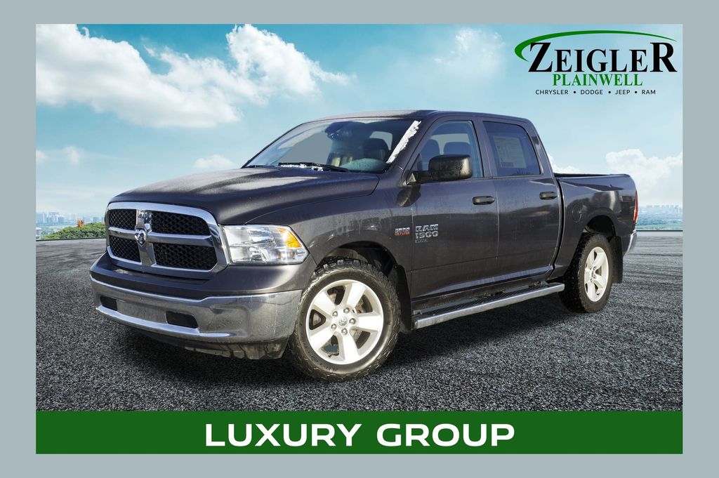 2023 RAM 1500 Classic SLT Crew Cab 4WD
