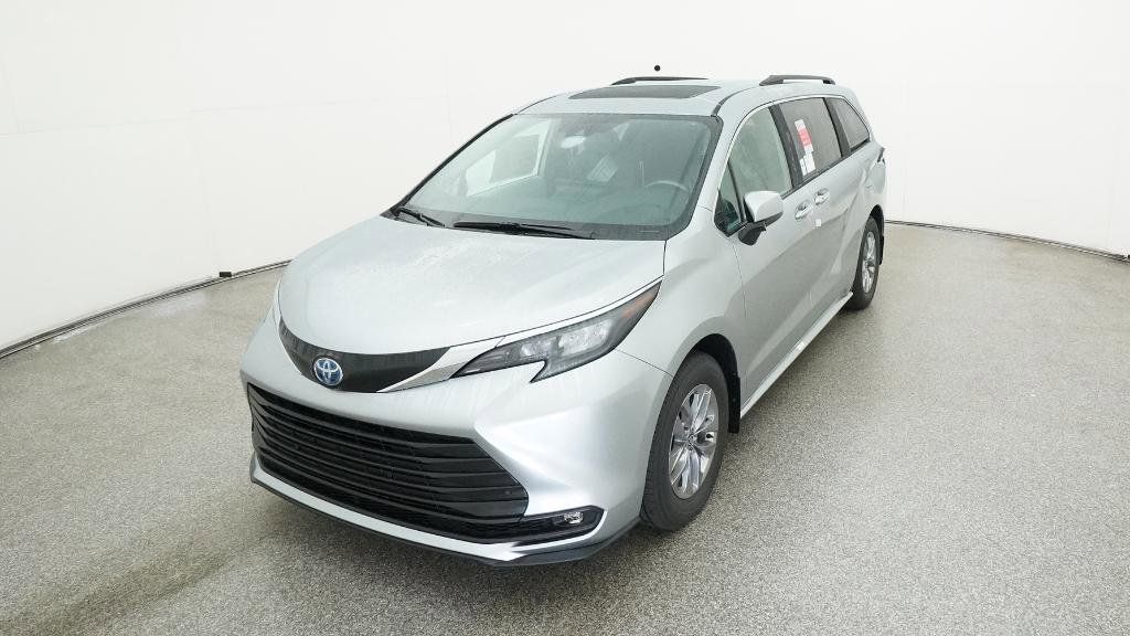 Thumbnail: 2025 Toyota Sienna - 6