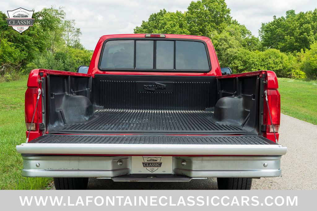 1995 Ford F-150 36