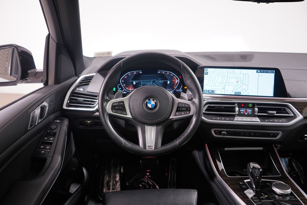 Thumbnail: 2021 BMW X5 - 11