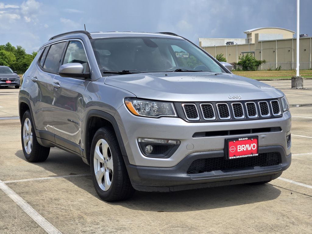 2018 Jeep Compass Latitude Silver at Bravo Nissan