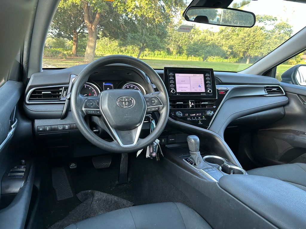 Thumbnail: 2023 Toyota Camry - 11