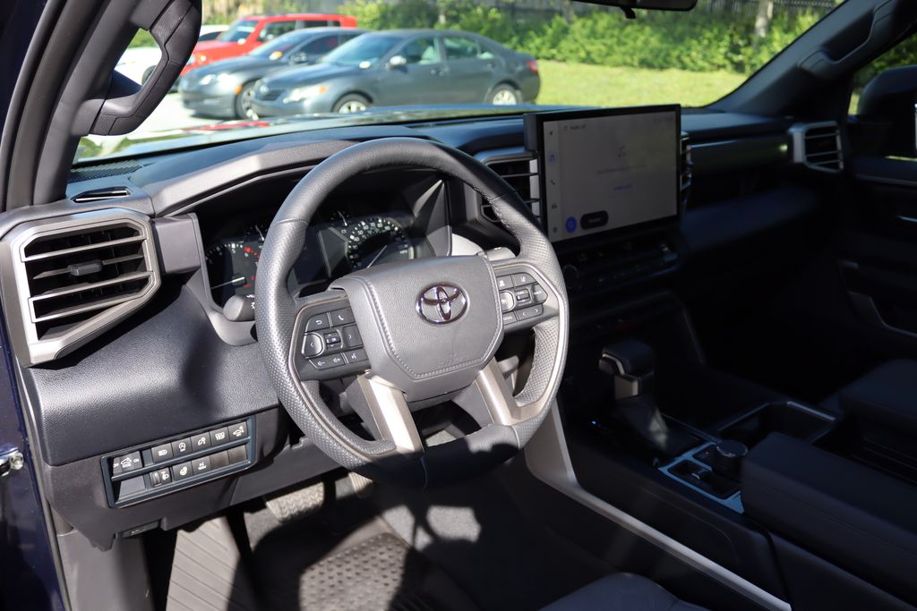 Thumbnail: 2025 Toyota Tundra - 15