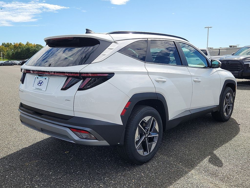 Thumbnail: 2026 Hyundai Tucson - 3
