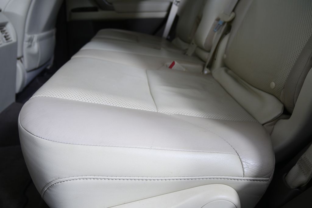 Thumbnail: 2010 Lexus GX - 15