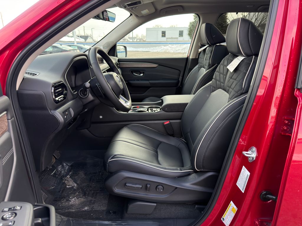 Thumbnail: 2026 Honda Pilot - 18